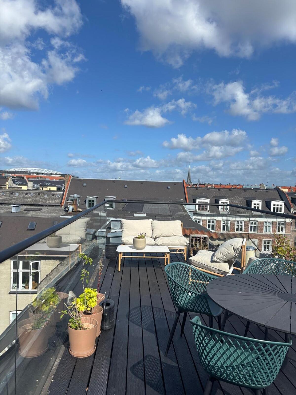 Beautiful With A Private Rooftop Terrace Lejlighed *